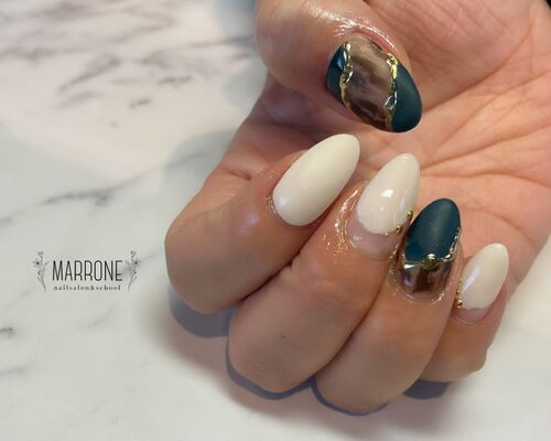 28D714AA-4AF5-4A7F-8311-870A32235B39