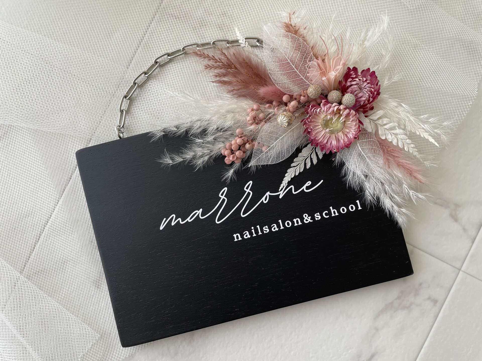 D8D83746-5BAA-4C16-B5B5-5951D797B185